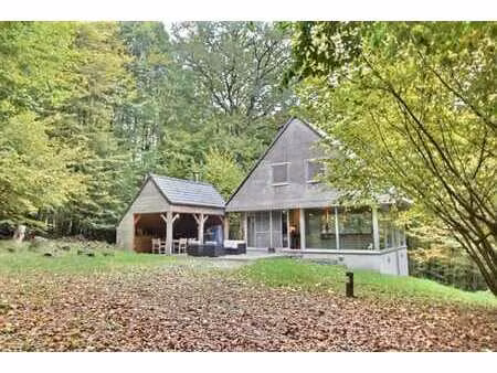 refuge cocooning sur ±1ha