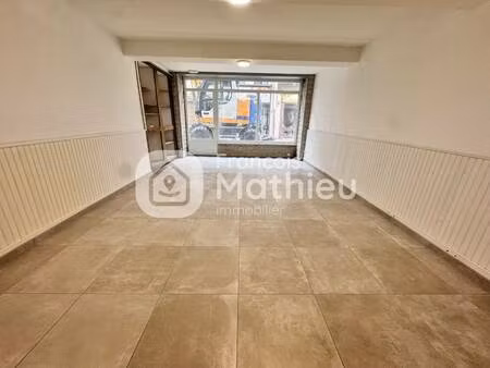 local commercial à louer