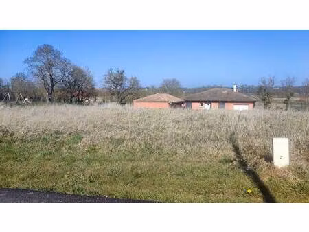 terrain constructible viabilisé à vendre