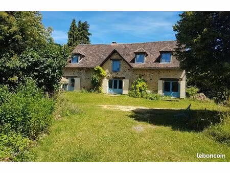 maison écologique à louer à l'année