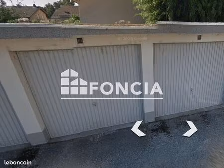 parking 15 m² saint egreve