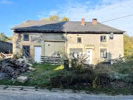maison d'habitation avec grande grange