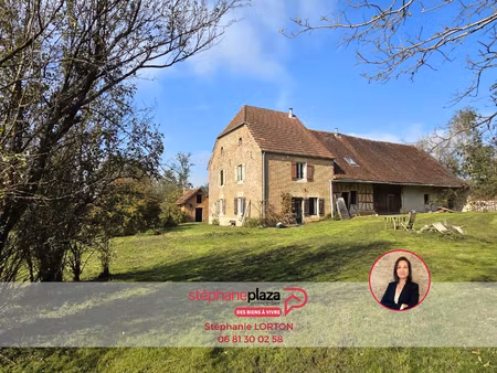 ferme bressane rénovée  commenailles  170 m2  5 chambres  bureau  terrain 1ha40