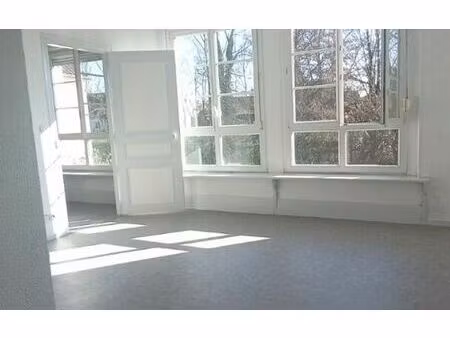 location appartement  m² t-1 à orly-sur-morin  496 €