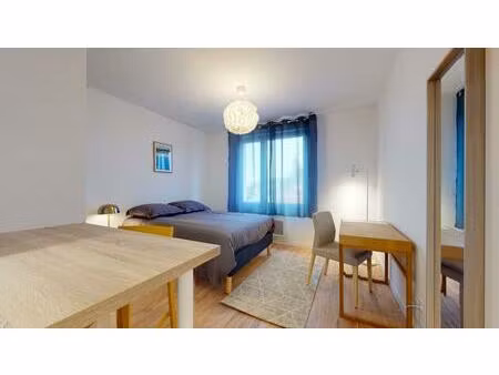 appartement neuf meublé & équipé proche centre-ville