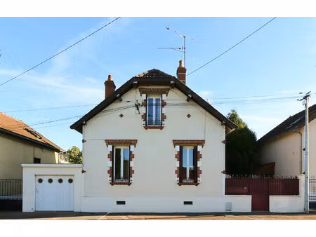 maison nevers 118 m2  3 chambres  secteur aquabalt  2h30 paris  proche commerces et écoles