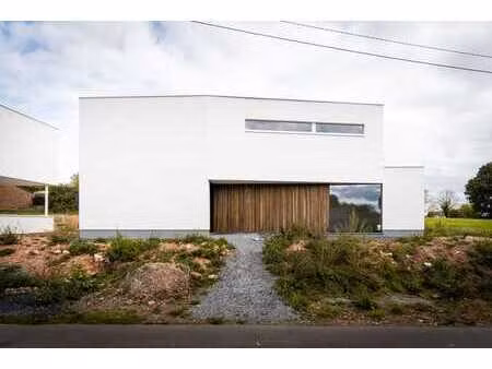 villa d’architecte neuve – vue dégagée exceptionnelle.