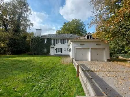 riante doktersvilla in groene omgeving in centrum / 2.838m²