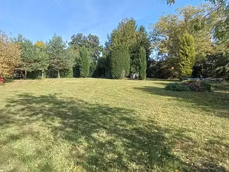 vente terrain 2560 m² à chateauroux (36000)  137 000 €