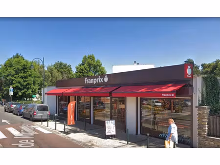 vente locaux professionnels 574 m² à brunoy (91800)  1 596 500 €