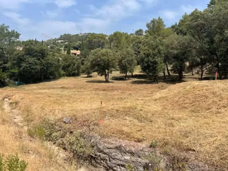 vente terrain 1019 m² à taradeau (83460)  179 000 €
