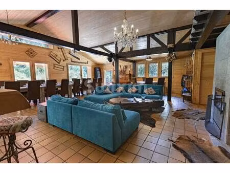 chalet pour 15 personnes au cœur de la nature