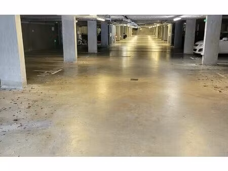 location stationnement  m² t- à mérignac  69 €