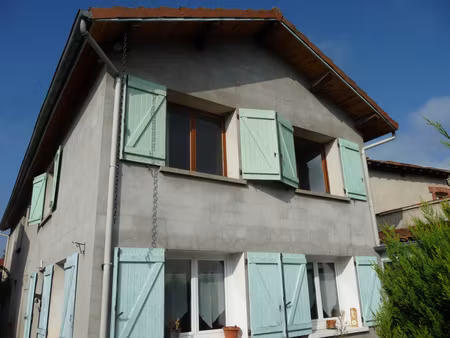 maison de village 162 m²