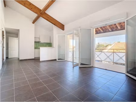 location appartement 3 pièces 60 m² à villeneuve-lès-béziers (34420)  560 €