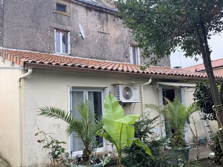 maison de caractère 160 m2 antigny (vendée) avec la possib