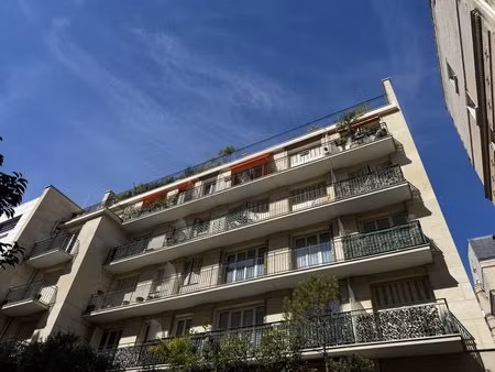 places de parking - neuilly sur seine