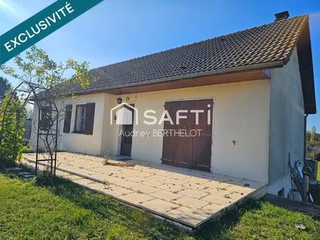 maison 4 pièces 90m2 de plein pied sur terrain de 10 700m2