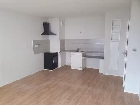 location appartement 2 pièces 41 m² à lingolsheim (67380)  800 €