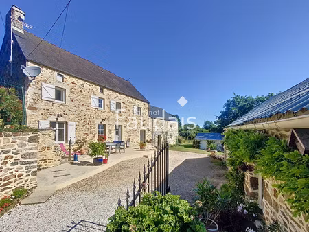 longère en pierre avec gîte proche barneville-carteret