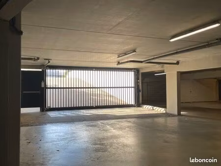 place de parking sous sol