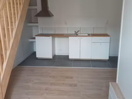 t2 en duplex au 1er centre ville