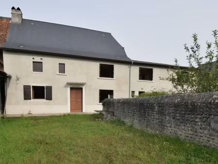 maison de caractère à vendre 6 pièces (64)