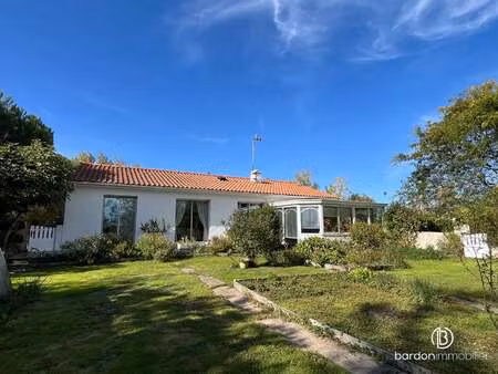 vente maison au perrier (85300) : à vendre / 111m² le perrier