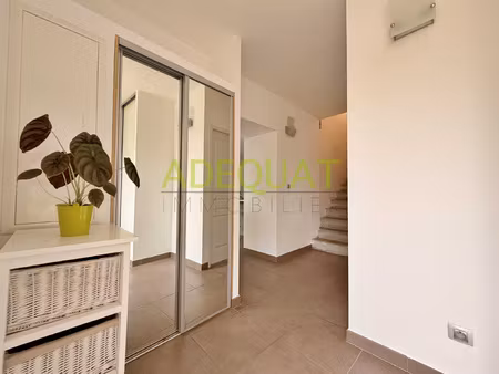 maison 4 pièce(s) 3 chambre(s) 140 m2