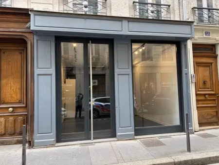local commercial bail à céder lyon 2eme (69)  jolie local de 30m2 environ rue auguste comt