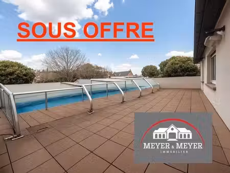 maison de plein pied 130m2 terrasse piscine jardin 11ares au calme