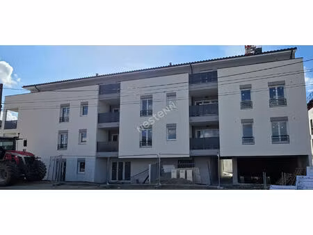 saint laurent de mure proche centre bourg - attique neuf rt 2012 avec deux terrasses