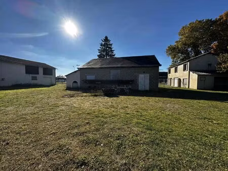 exclusivite - local - savigne sur lathan