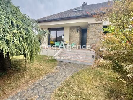 maison  4 pièces  89 m2