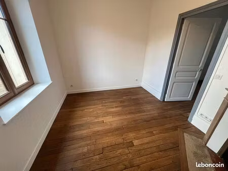 appartement 3 pièces 48 m²
