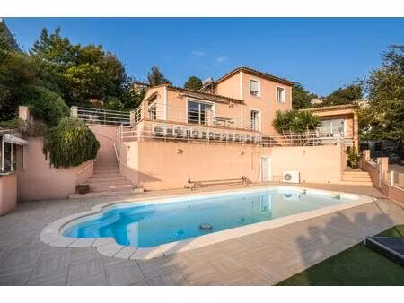 cagnes-sur-mer - villa provençale - piscine - 6 000 m² de terrain