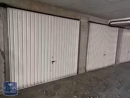 parking à vendre 14 m² - avignon (84) - 17 500€