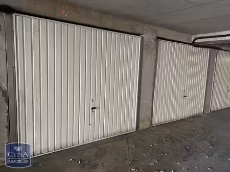 achat parking avignon 84140