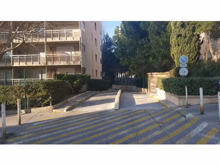 location garage 12 m² à marseille 10 (13010)