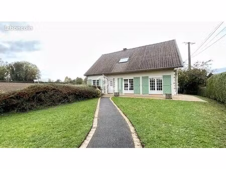 pavillon 8 pièces 120 m²