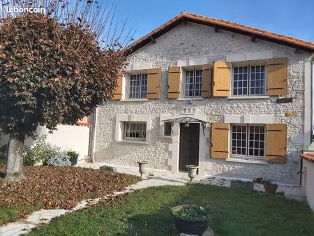 maison avec jardin garage hangar terrain centre ville