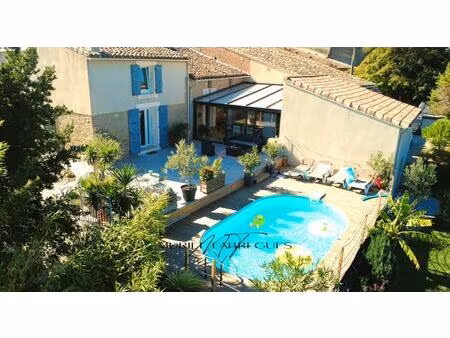 maison saint martin lalande  9 pièces  5 ch  piscine  studio. 300 m2 au sol