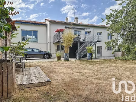 vente maison 9 pièces 200 m² à saint-germain-de-marencennes (17700)  399 000 €