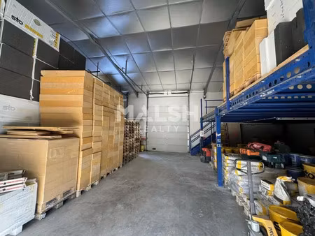 a vendre - locaux d'activités montbrison - 439 m² - terrain privatif 1237 m²