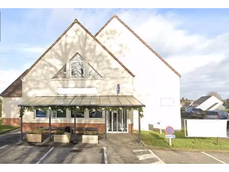 commerce - 442m2 à vendre en zone commerciale de crevecoeur-le-grand