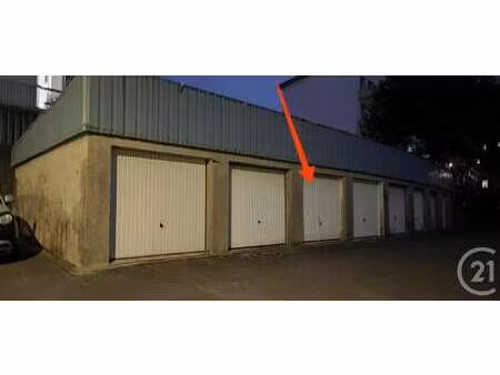 vente garage et parking à brest (29200) : à vendre / 14m² brest