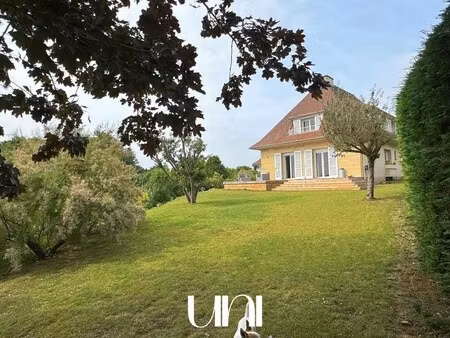 maison de luxe à vendre dans le quartier la verte vallée
