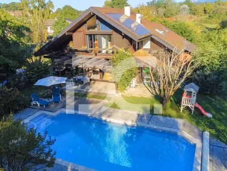 maison de luxe à vendre à margencel