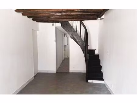 location maison  m² t-2 à alençon  400 €