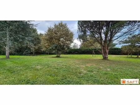 terrain constructible viabilisé à vendre